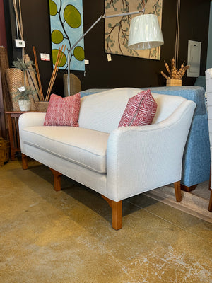 Side view of Cottage Sofa in Trio Pearl