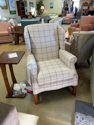 Non-toxic USA Made 305 Carmel Chair in Stansted Natural front 1