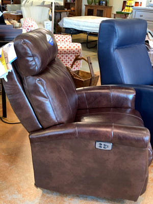 Compact Power Recliner With Power Tilt Headrest - Showroom Model