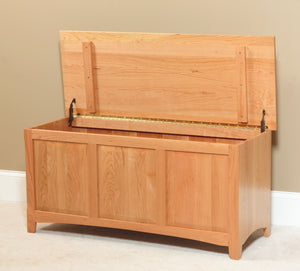 Raes Blanket Chest